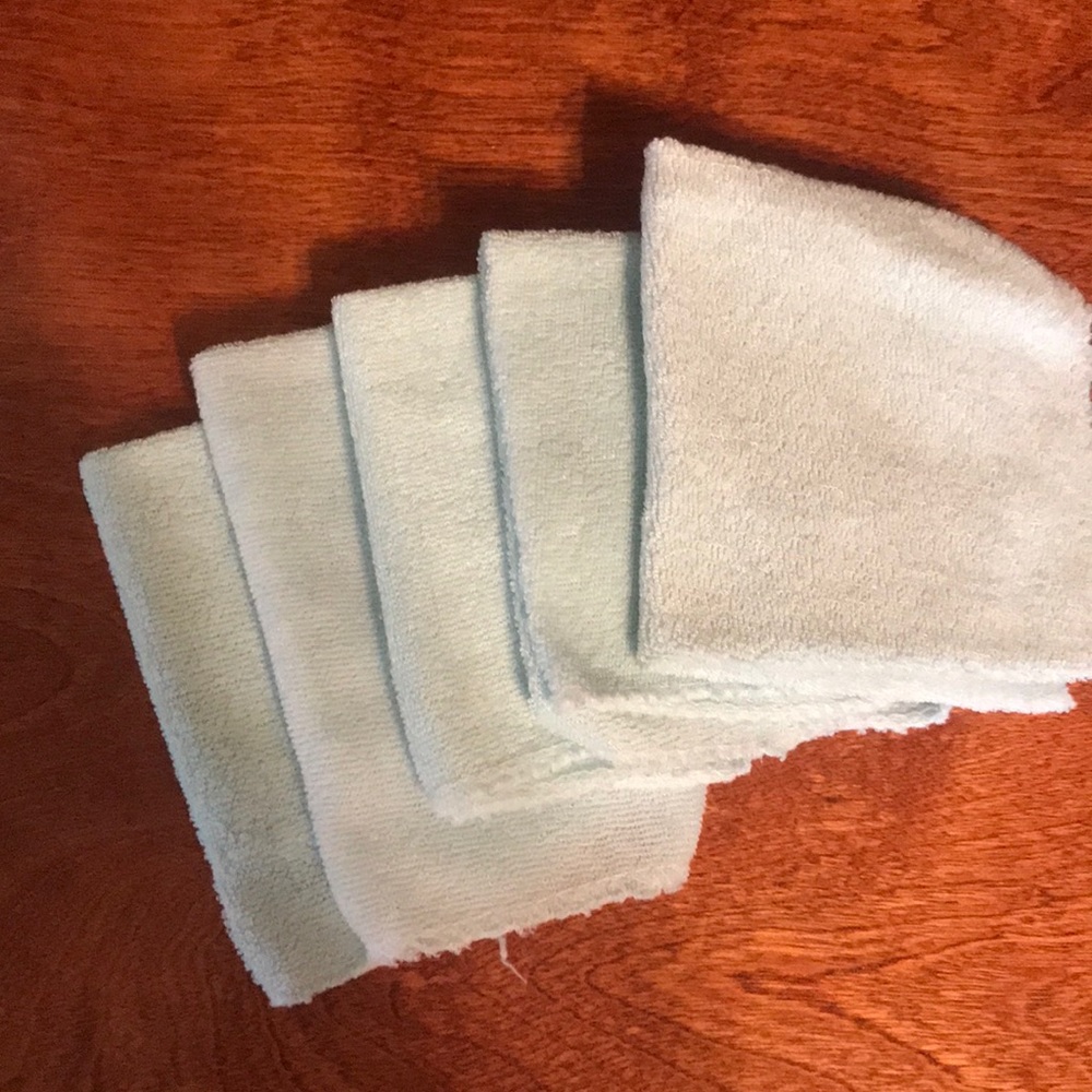 5 baby blue washcloths